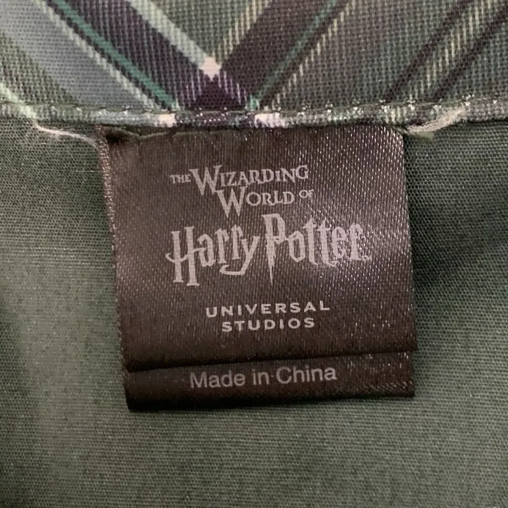 NWT Universal Harry Potter Slytherin Green Oxford Button Shirt Flip Cuff XXL